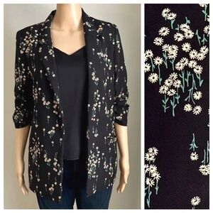 SOAKED IN LUXURY Shirley Blazer Floral Print 3/4 Sleeves Black Beige Green Sz S